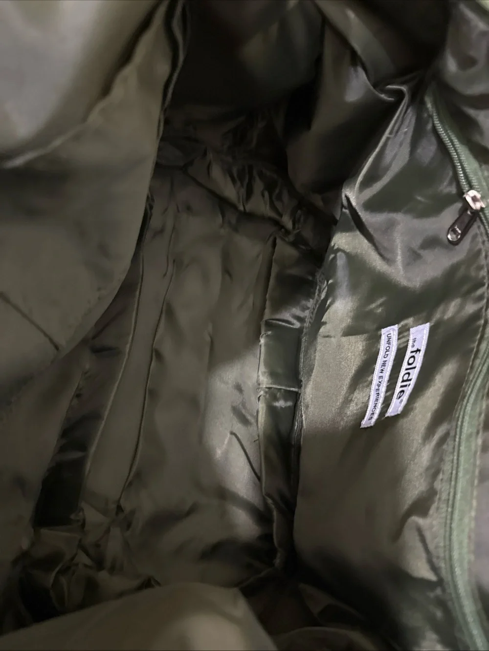 Foldie Olive Green Men’s Duffel Bag with Multiple Compartments